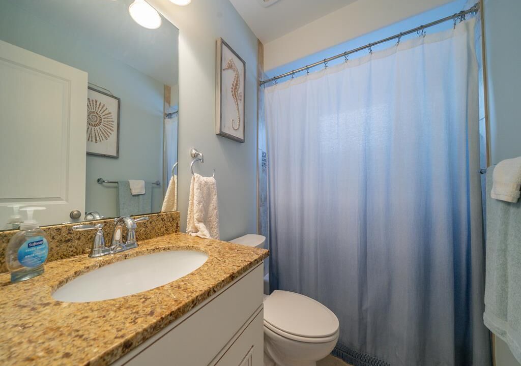 Photo of Bathroom in Townsend's Inlet