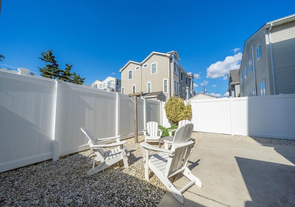 Photo of Patio Balcony in Townsend's Inlet