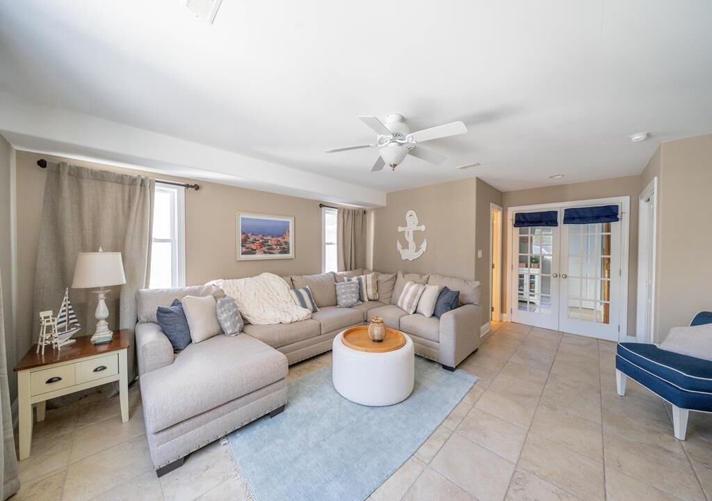 Photo of Livingroom in Townsend's Inlet