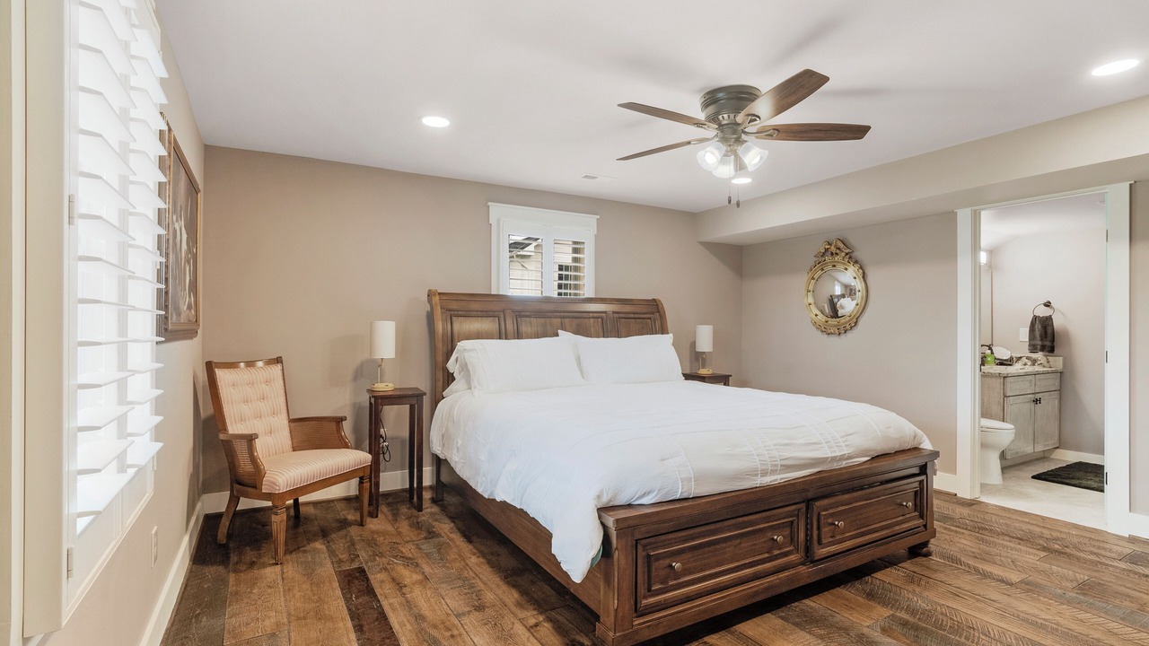 Photo of Bedroom in Marshall
