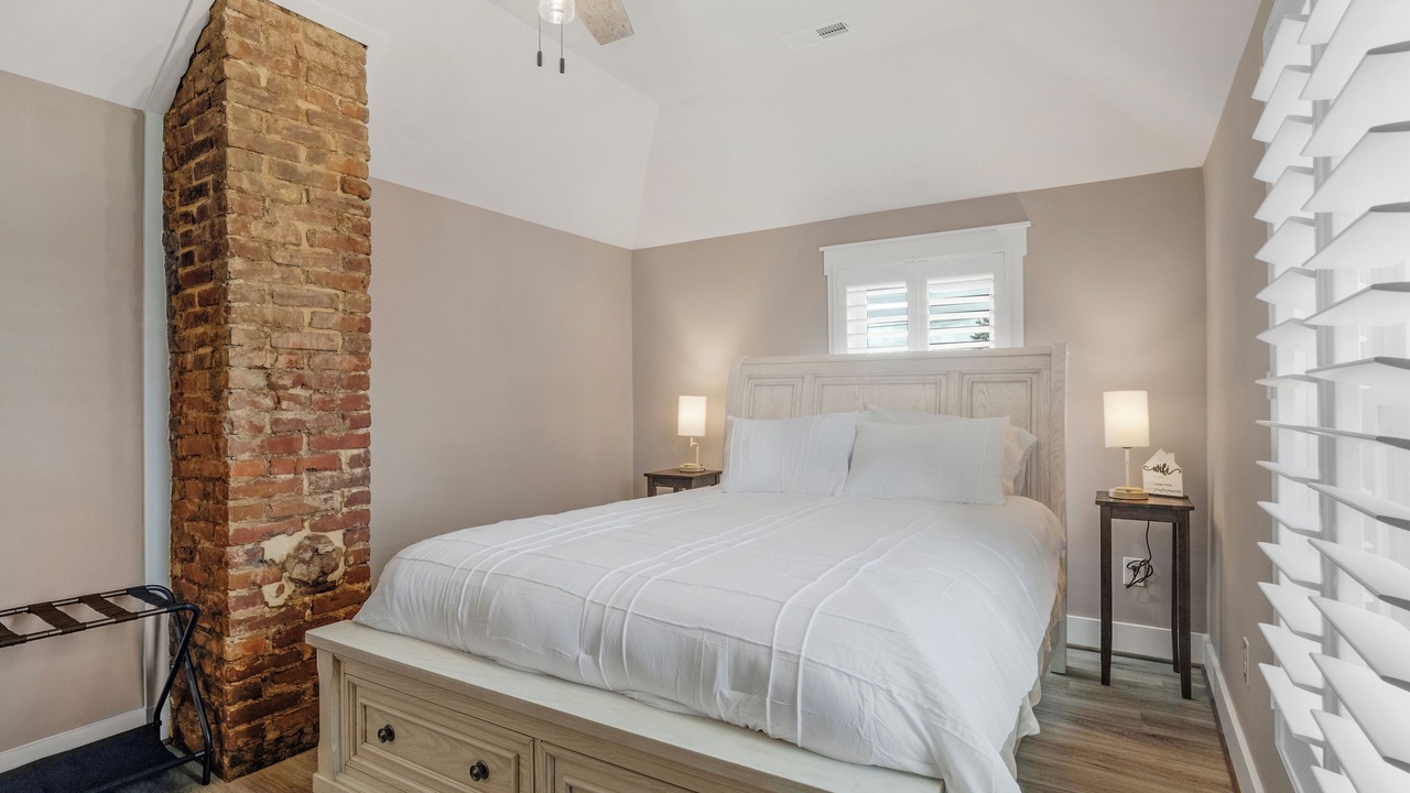 Photo of Bedroom in Marshall