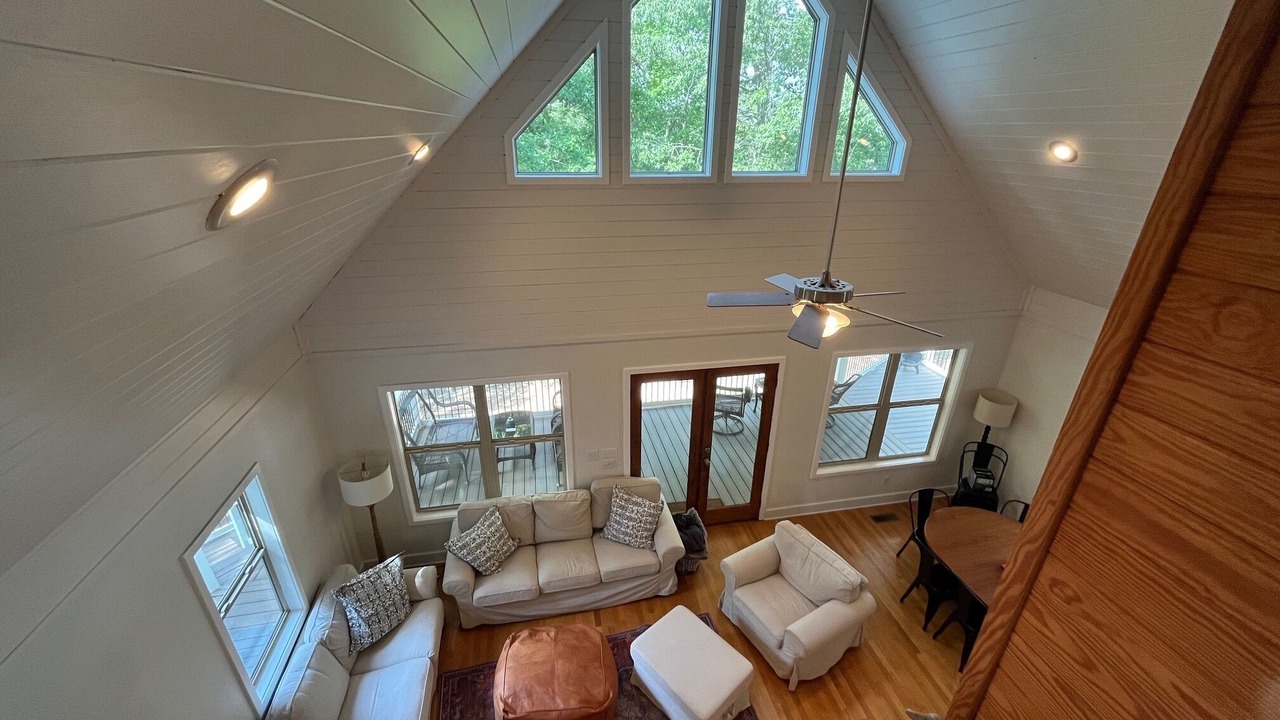 Photo of Livingroom in Wedowee