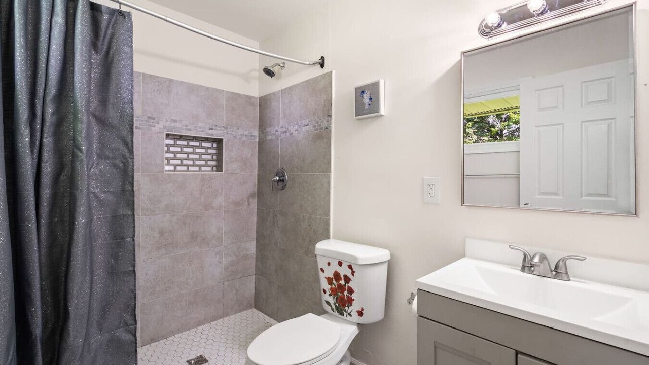 Photo of Bathroom in Sterling