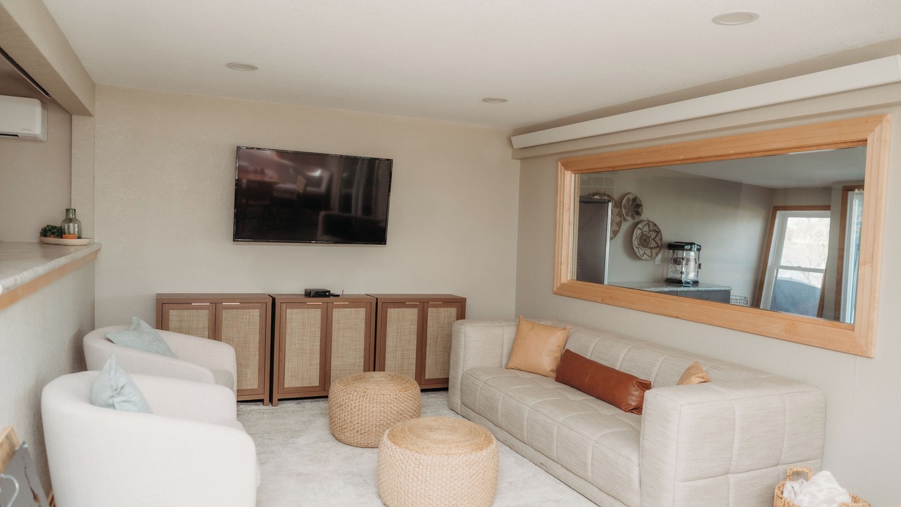 Photo of Livingroom in Mina