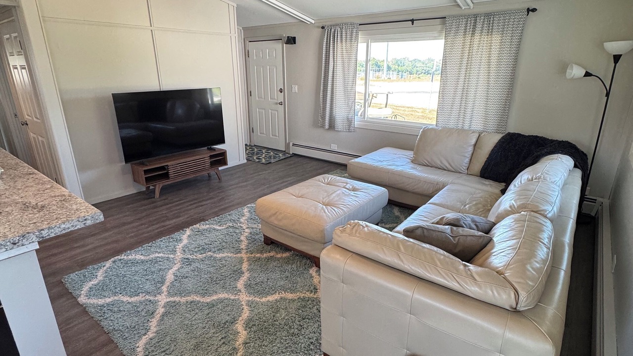 Photo of Livingroom in Solon