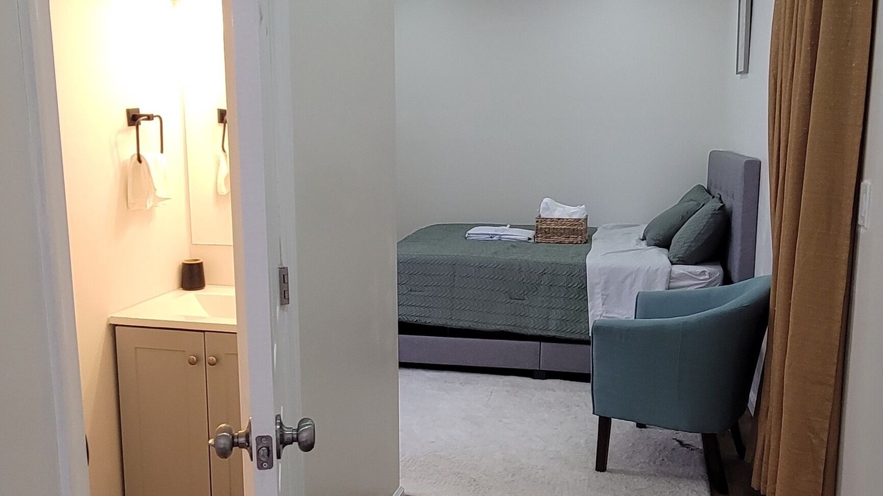 Photo of Bedroom in Calverton