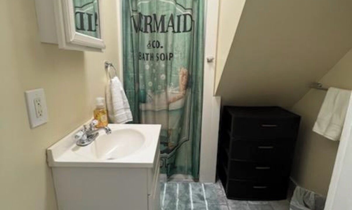 Photo of Bathroom in Cape May Court House