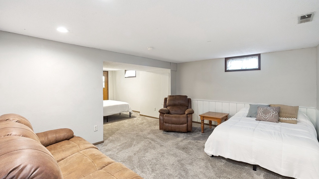 Photo of Bedroom in Clive