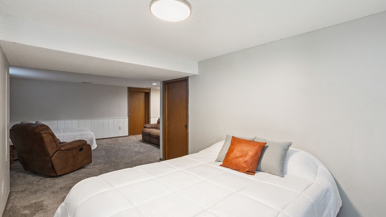Photo of Bedroom in Clive