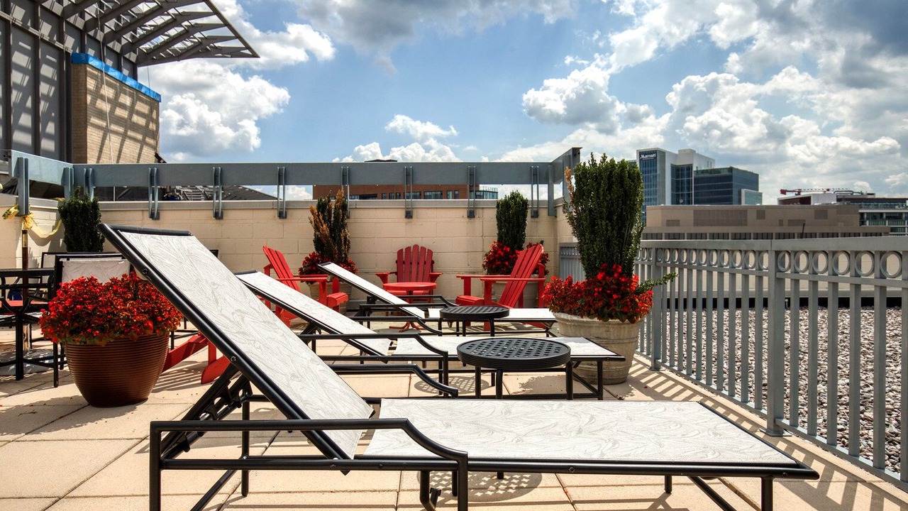 Photo of Patio Balcony in Woodmont Triangle