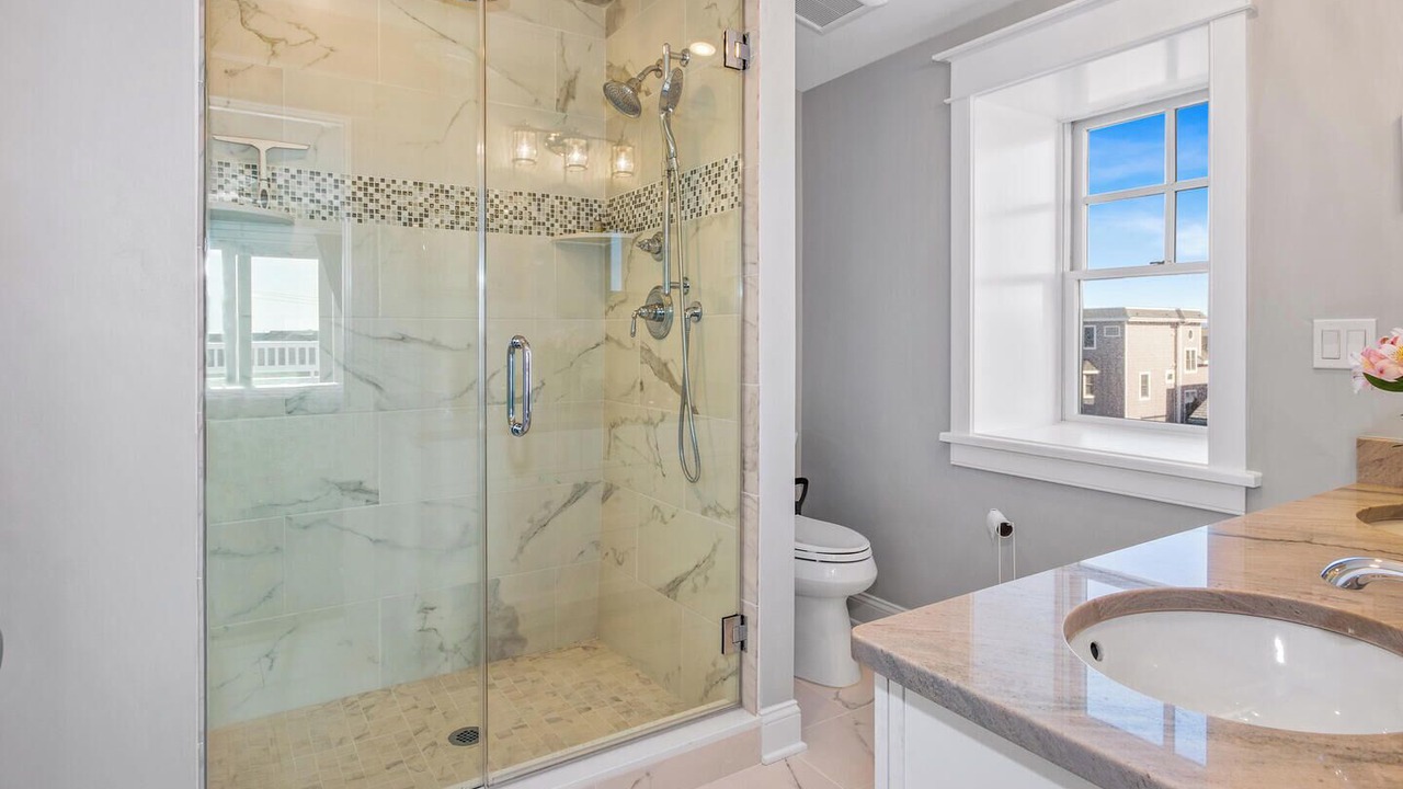 Photo of Bathroom in Avalon