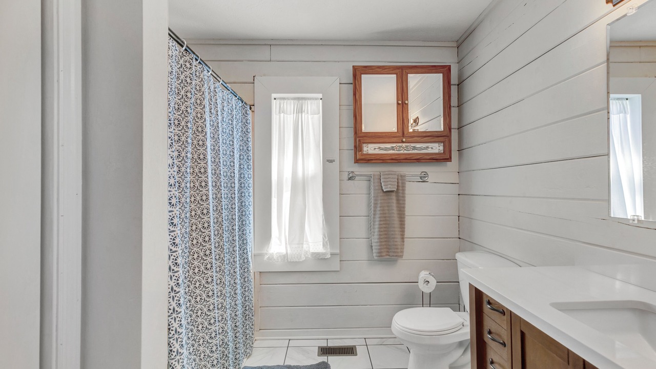 Photo of Bathroom in Ranburne