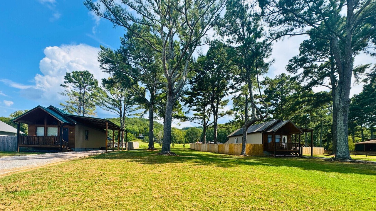 Photo of Outdoor in Groveoak