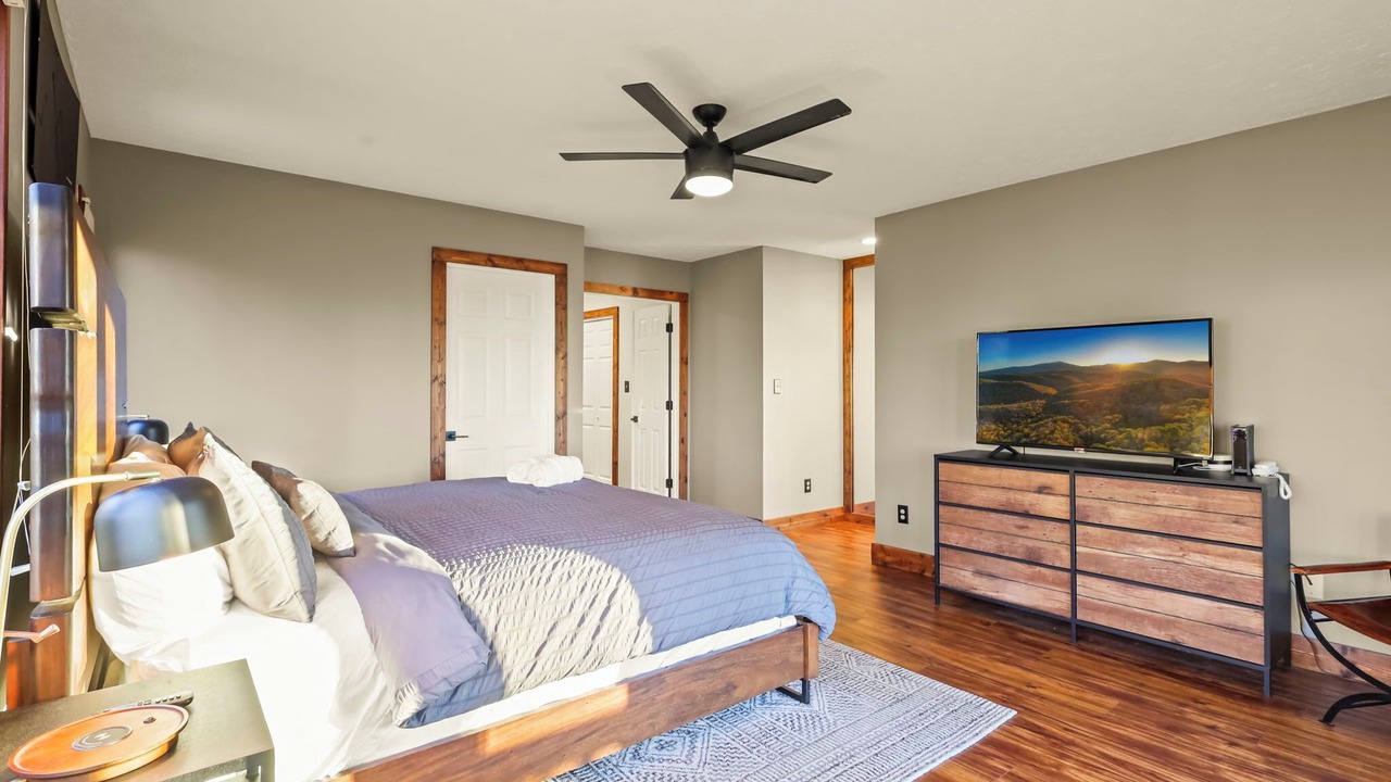 Photo of Bedroom in Beech Mountain