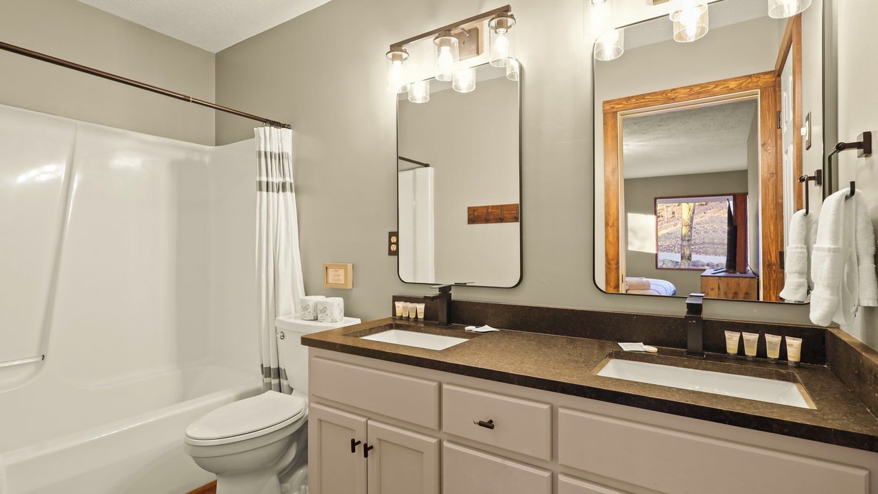 Photo of Bathroom in Beech Mountain