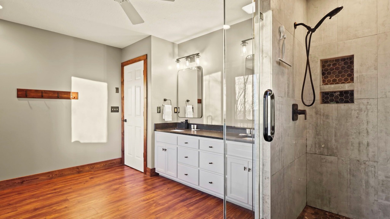 Photo of Bathroom in Beech Mountain