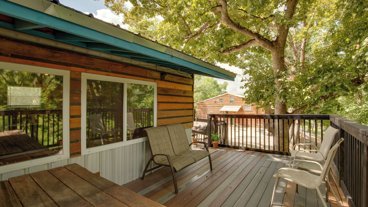 Photo of Outdoor in Lake Lafayette