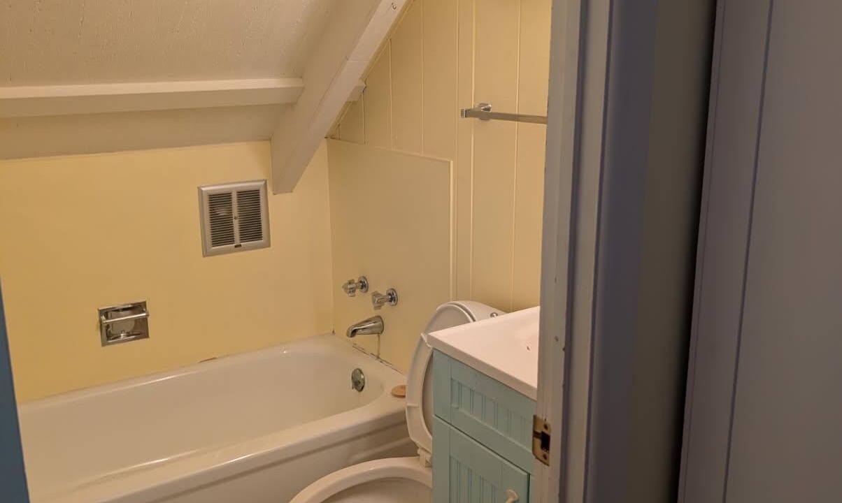 Photo of Bathroom in Pine Mountain