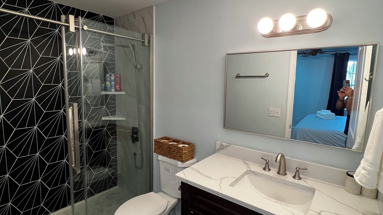 Photo of Bathroom in Hanahan