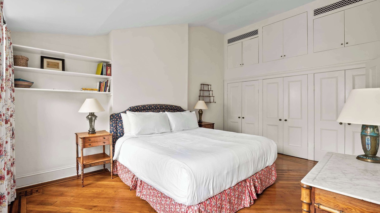 Photo of Bedroom in Cobble Hill