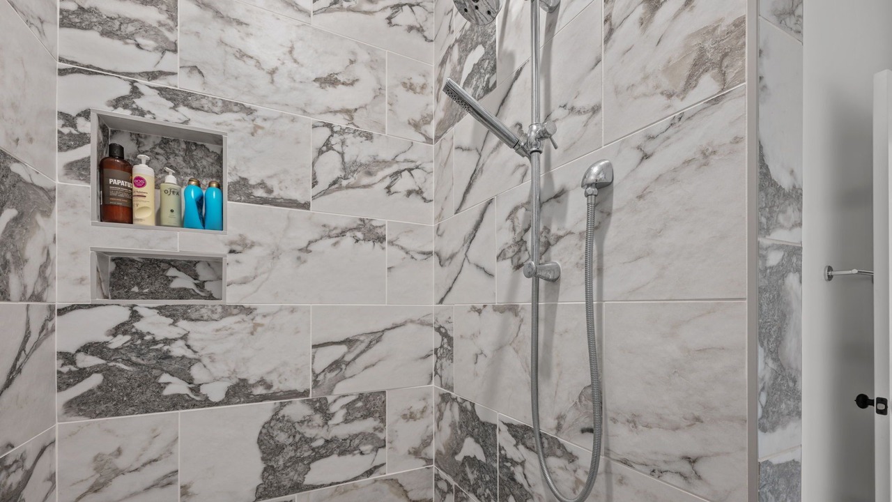 Photo of Bathroom in Oriental