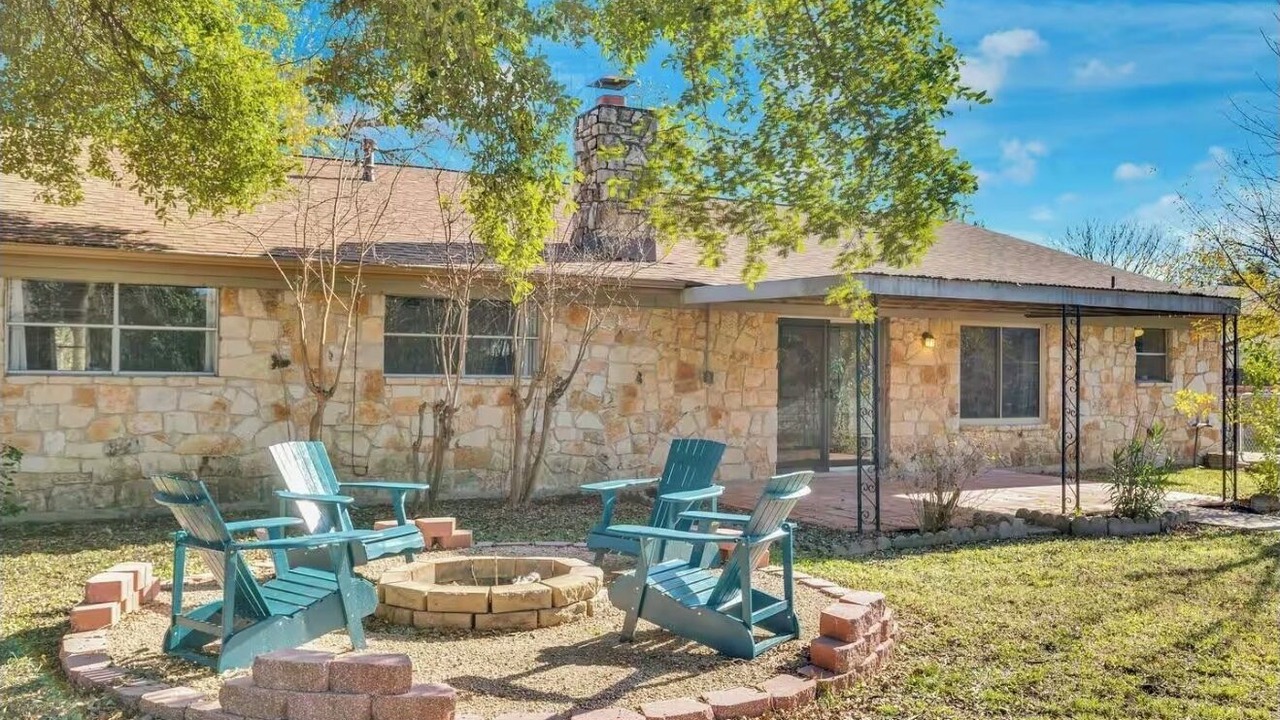 Photo of Patio Balcony in Egger Acres
