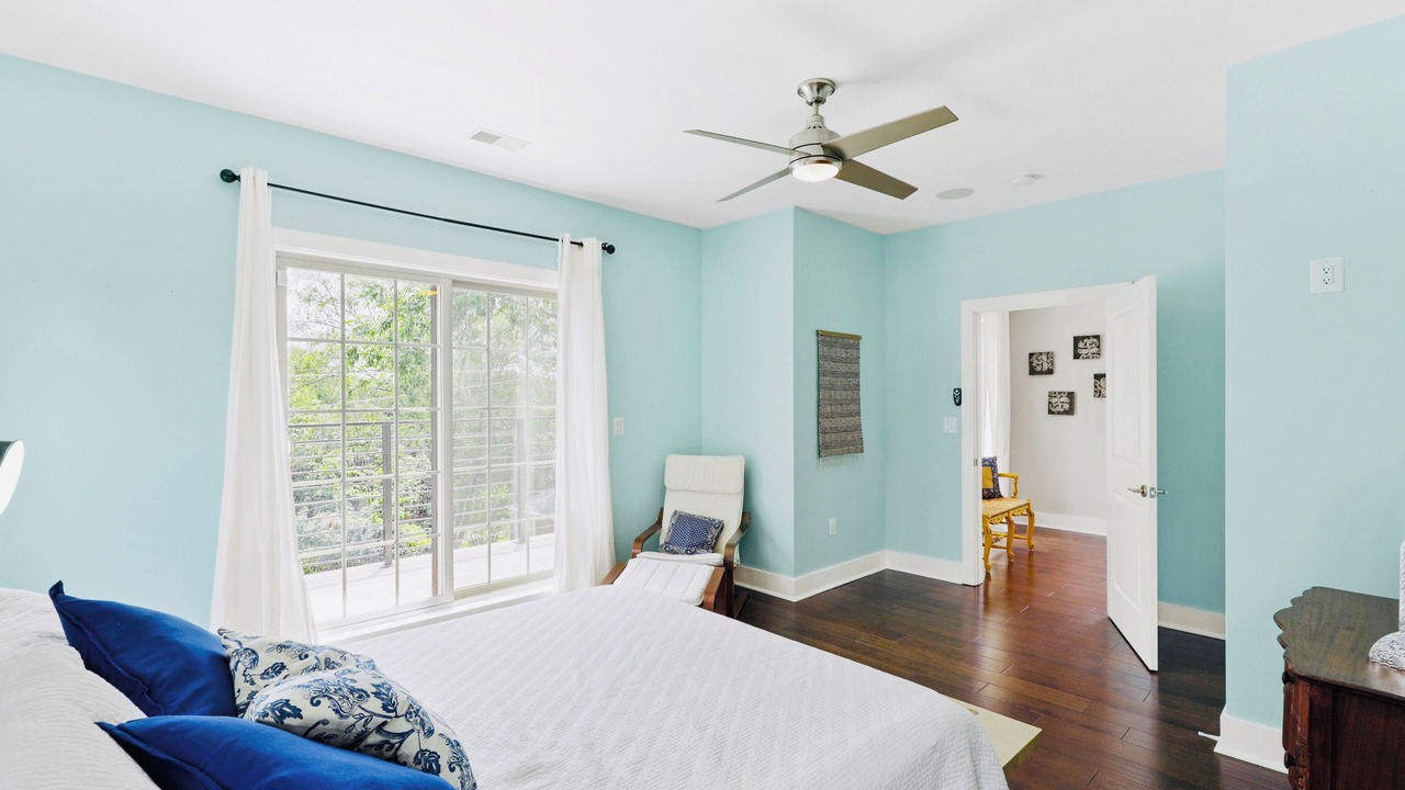 Photo of Bedroom in Takoma