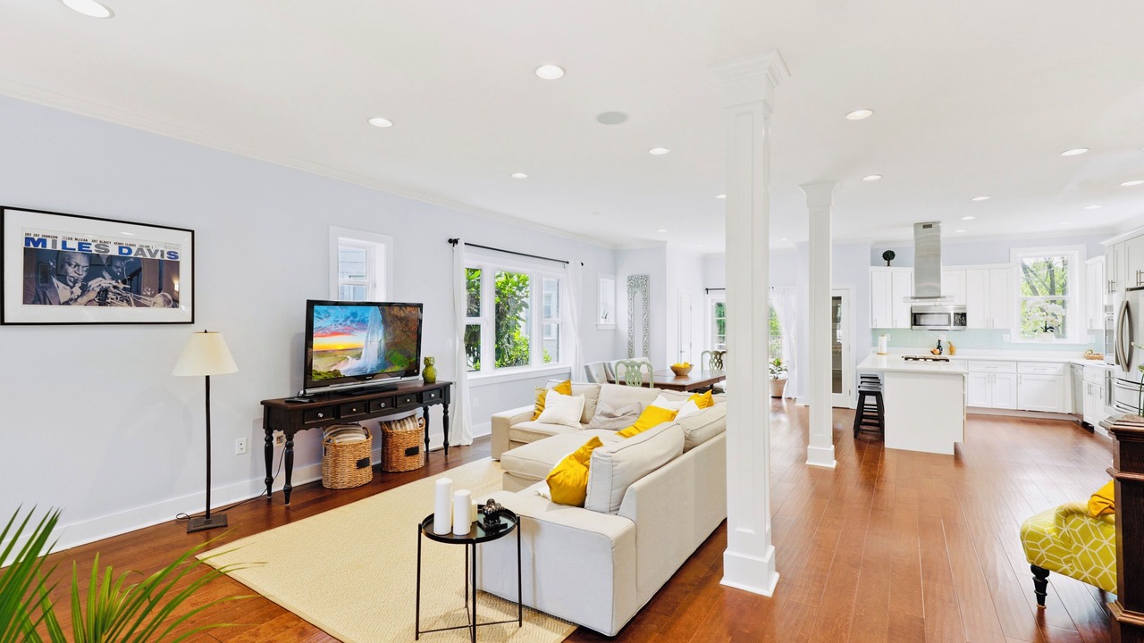 Photo of Livingroom in Takoma