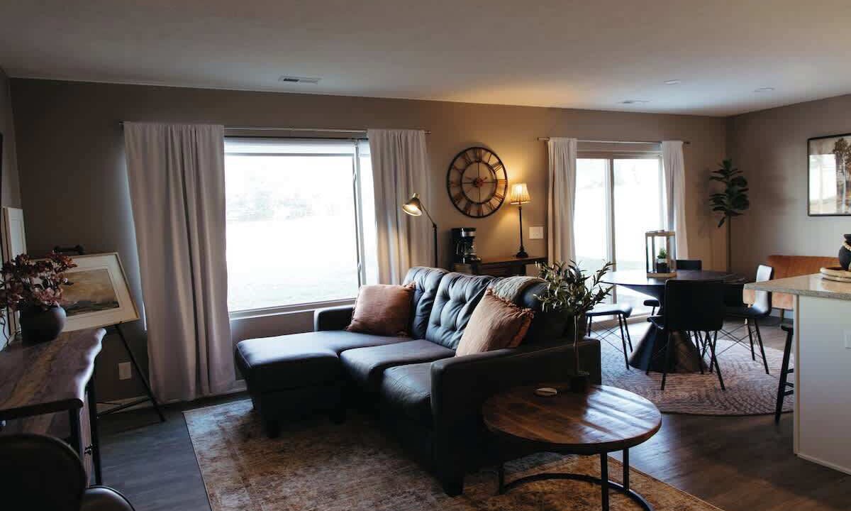 Photo of Livingroom in West Omaha