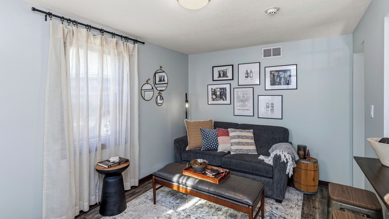 Photo of Livingroom in Des Moines