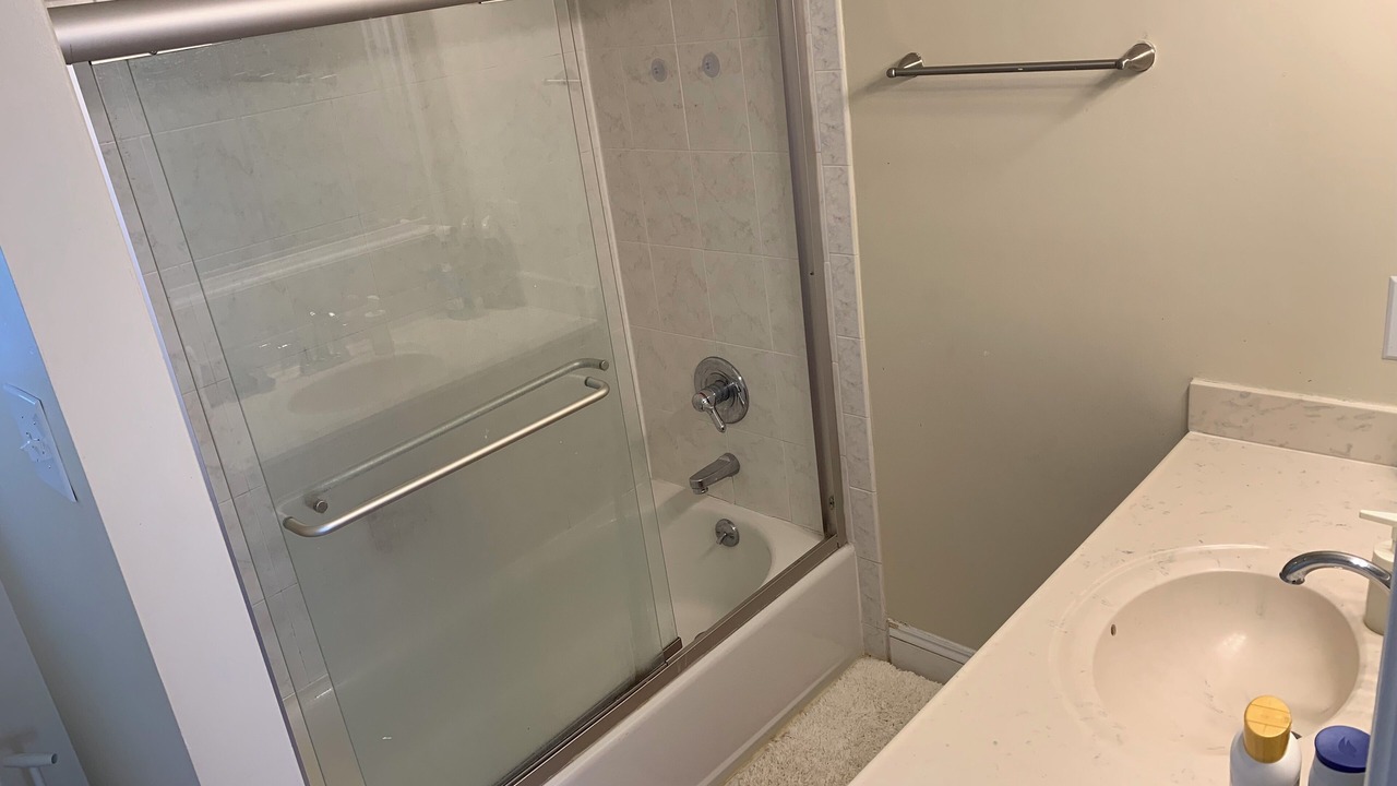 Photo of Bathroom in Aspen Hill