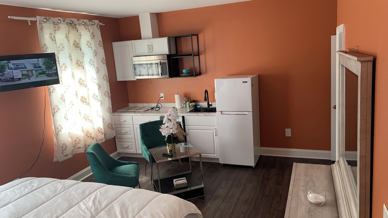 Photo of Bedroom in Aspen Hill
