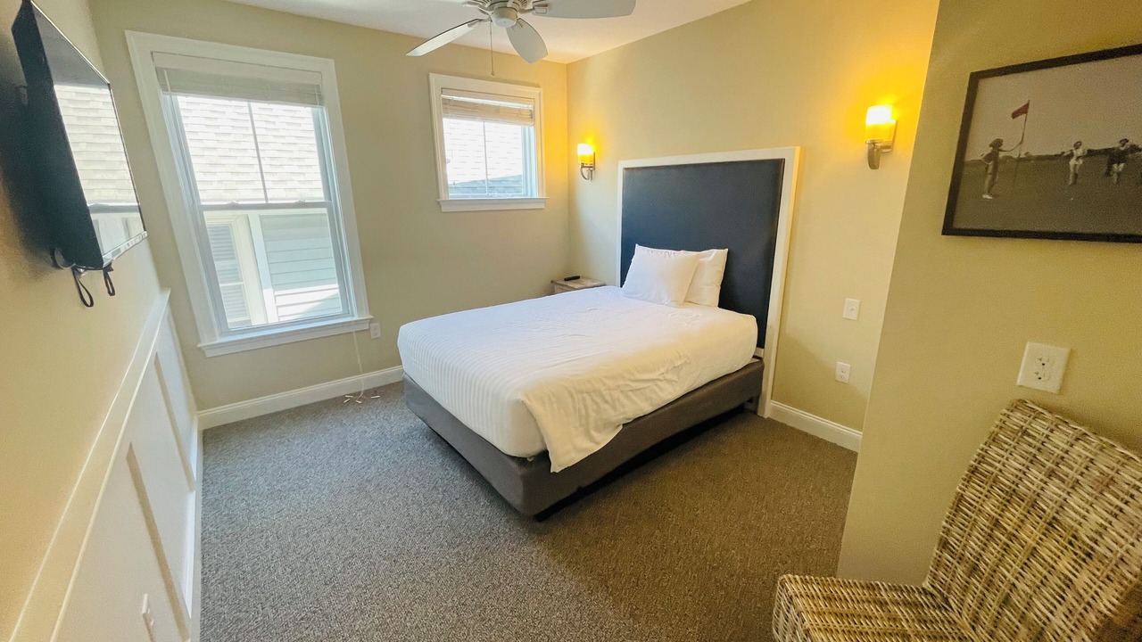 Photo of Bedroom in Townsend's Inlet
