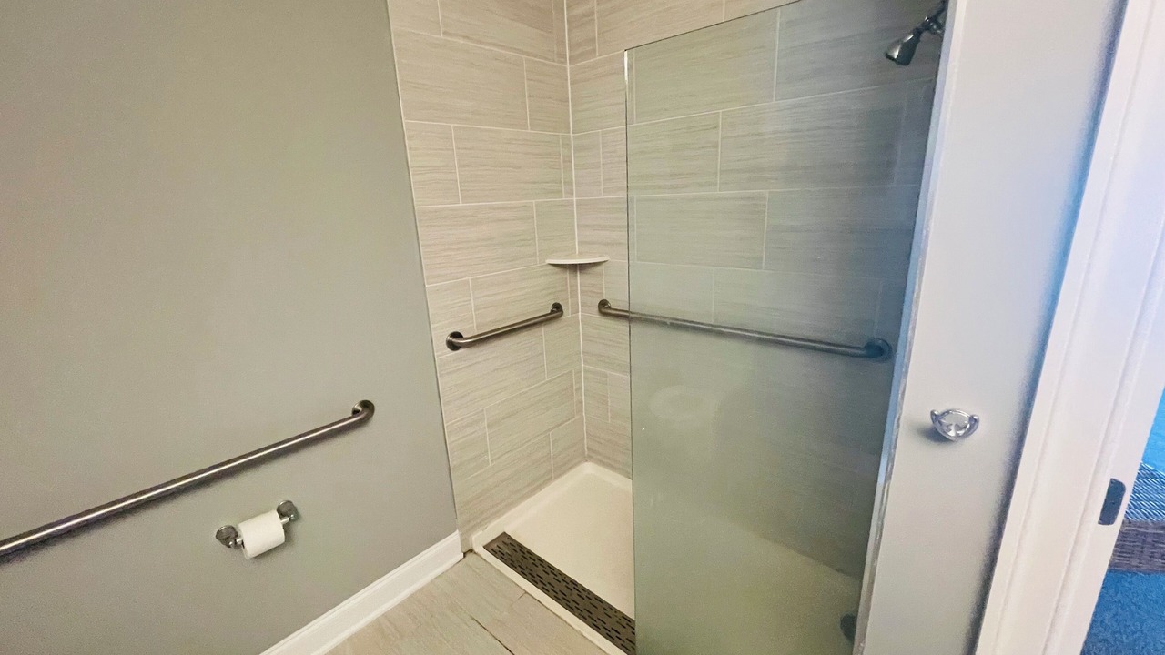 Photo of Bathroom in Townsend's Inlet