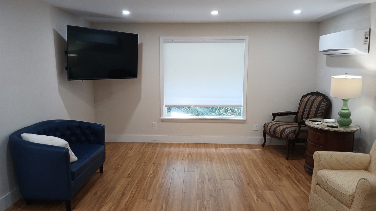 Photo of Livingroom in Northwest Raleigh