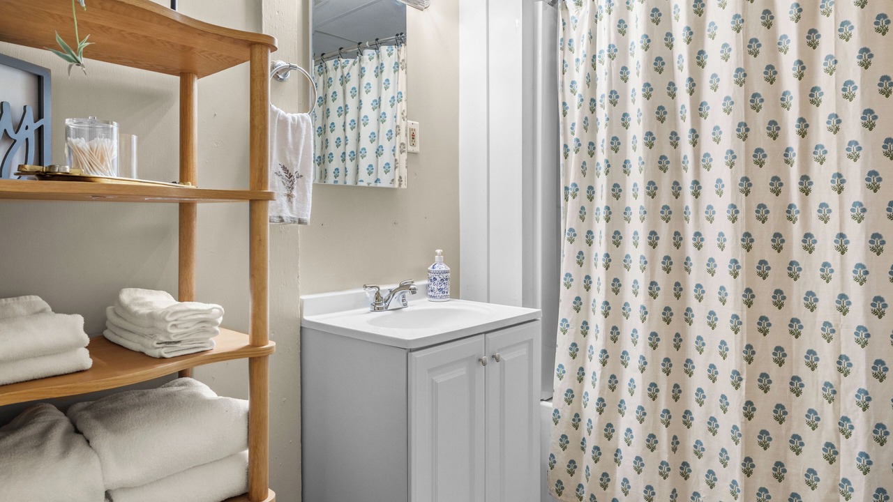 Photo of Bathroom in Alcoa