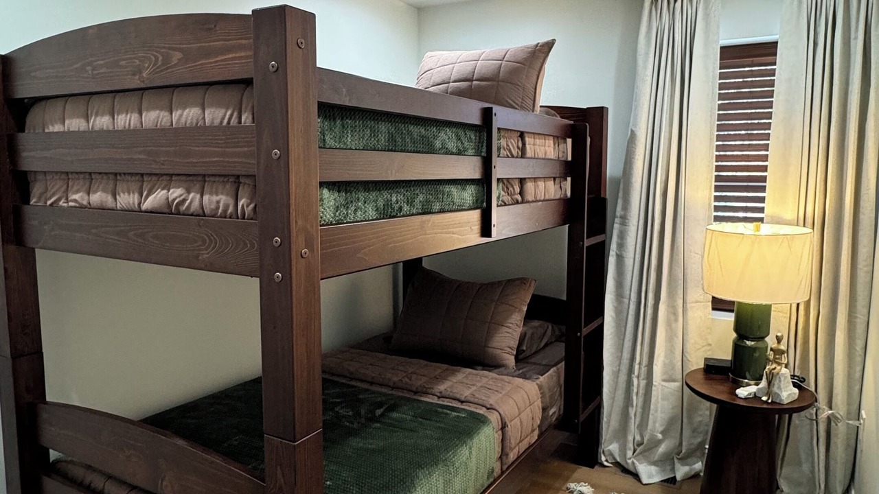 Photo of Bedroom in West Baltimore