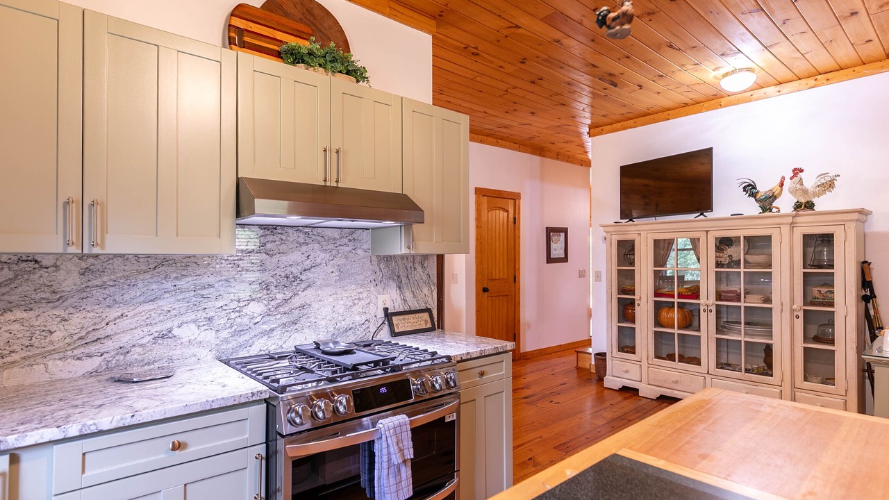 Photo of Kitchen in Seven Devils