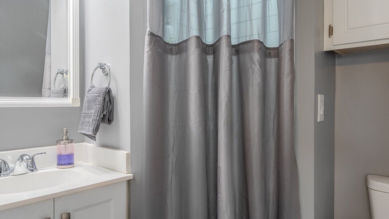 Photo of Bathroom in Bennington