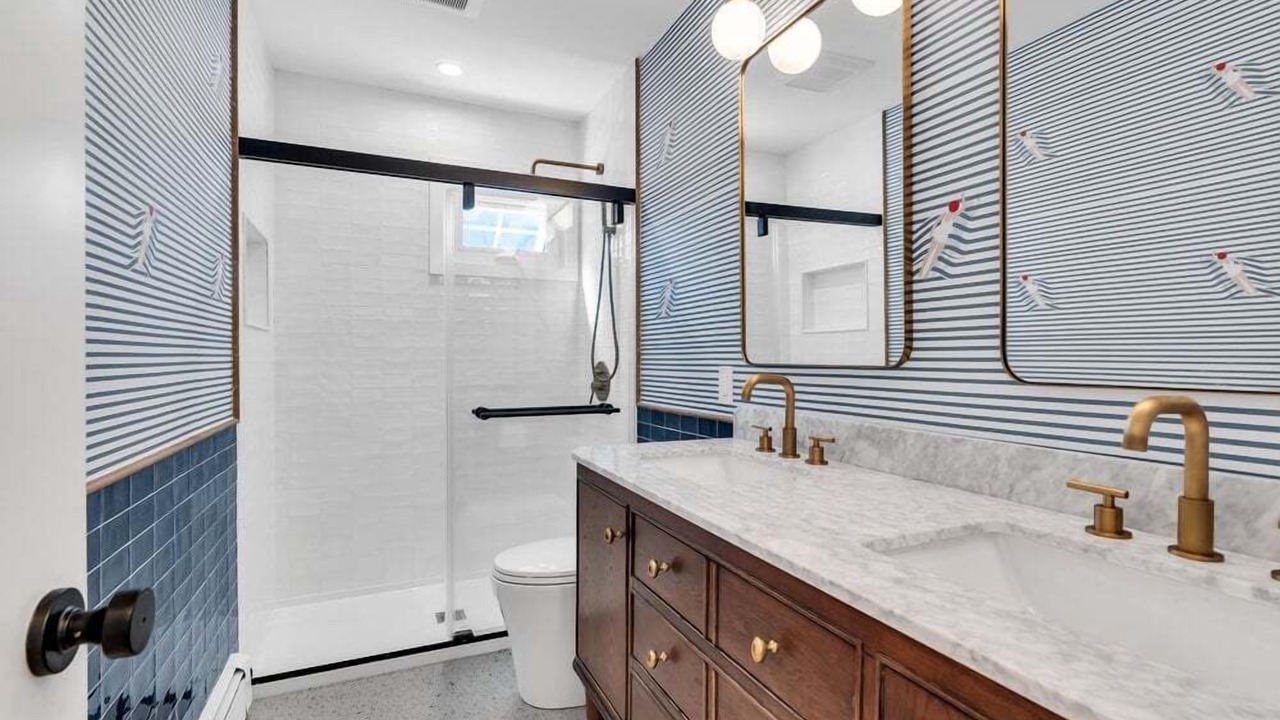 Photo of Bathroom in Point Pleasant Beach