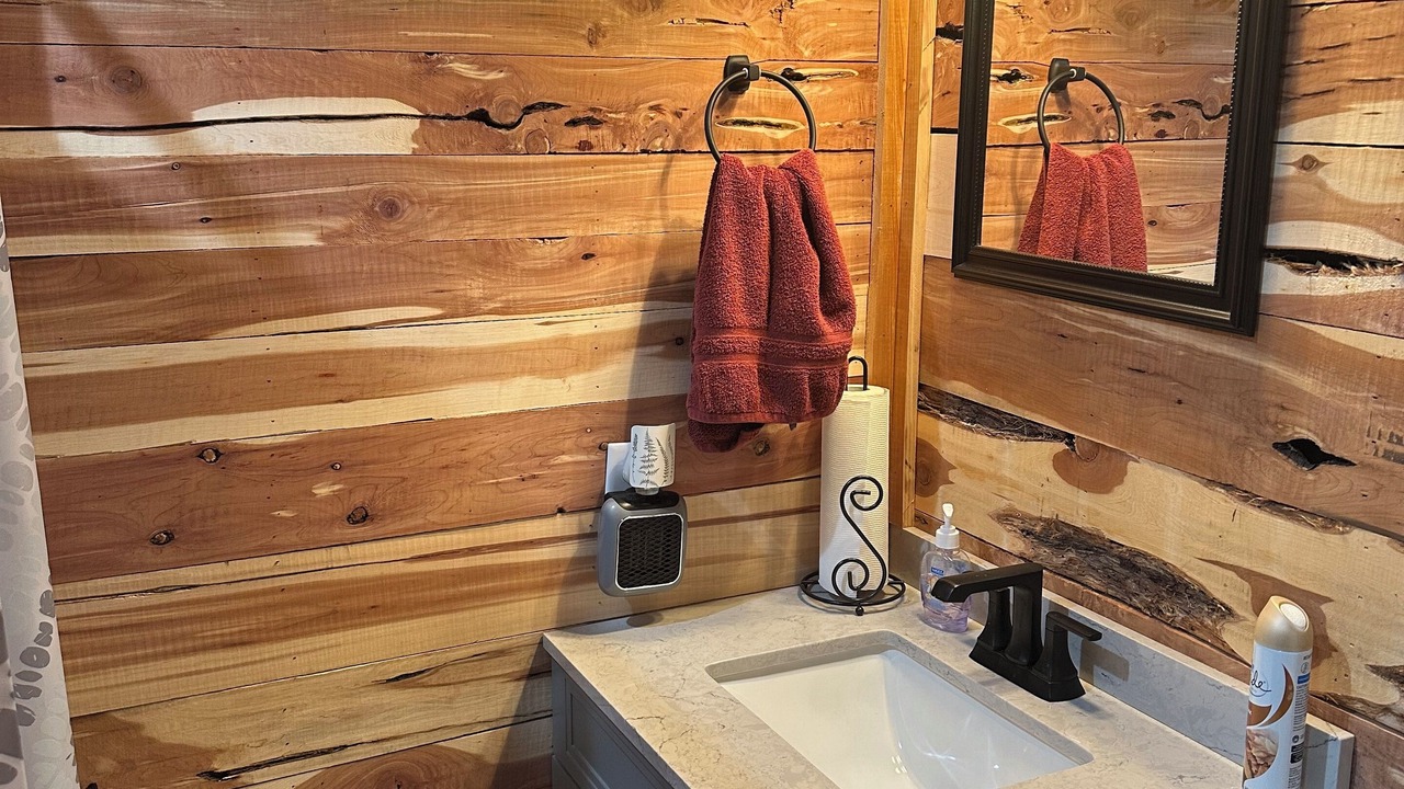 Photo of Bathroom in Winigan