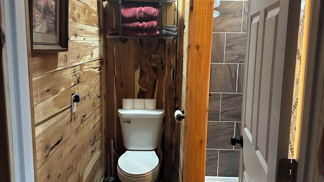 Photo of Bathroom in Winigan