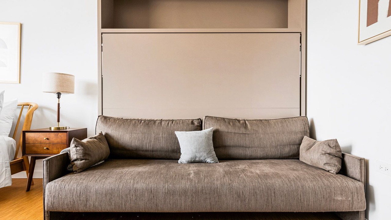 Photo of Livingroom in River North