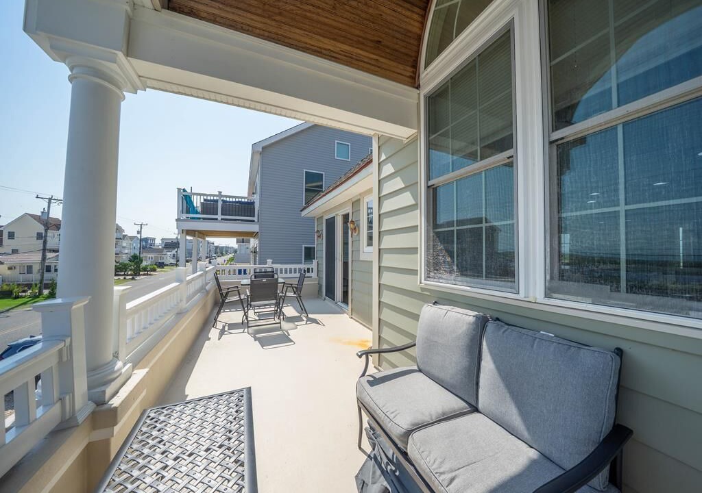 Photo of Patio Balcony in Cape May Court House