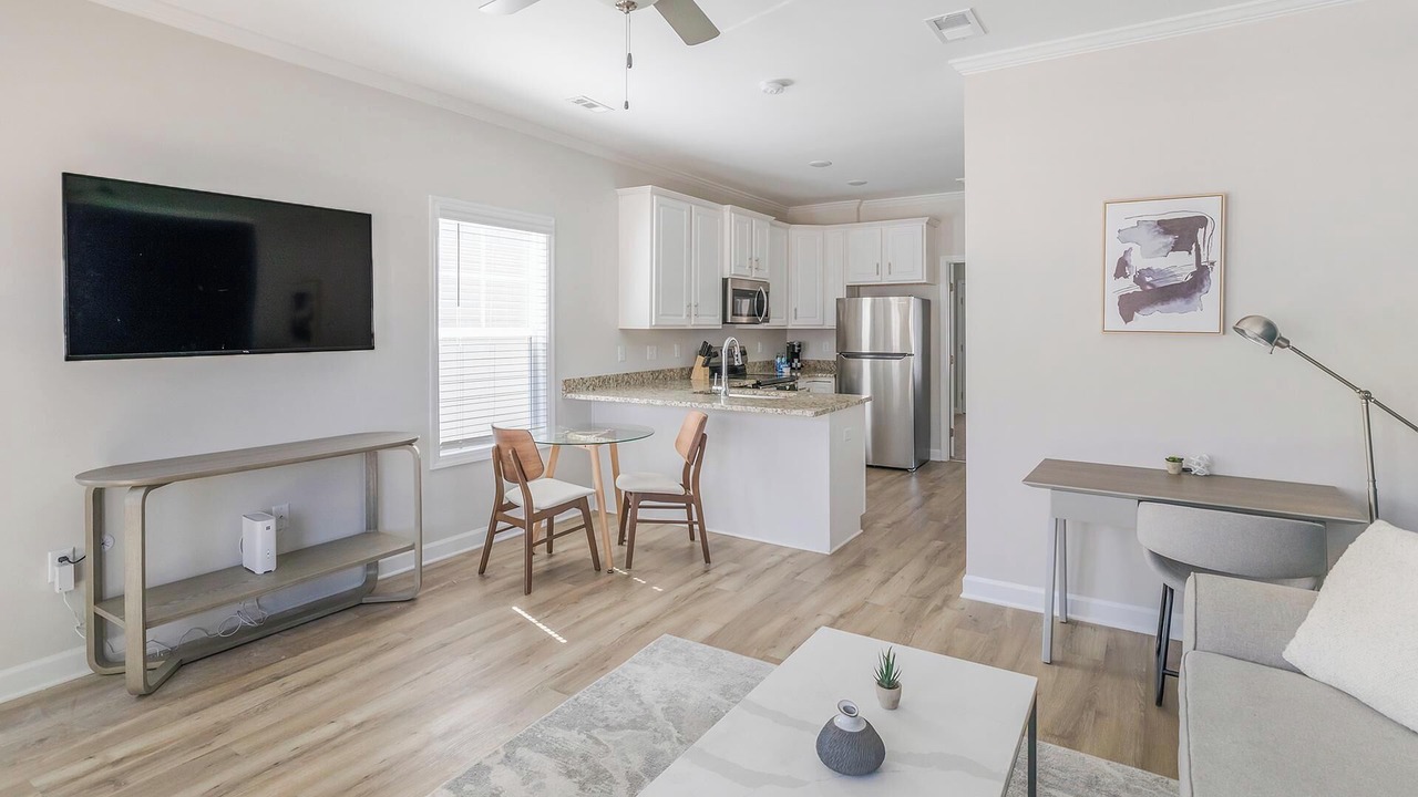 Photo of Livingroom in Huntsville