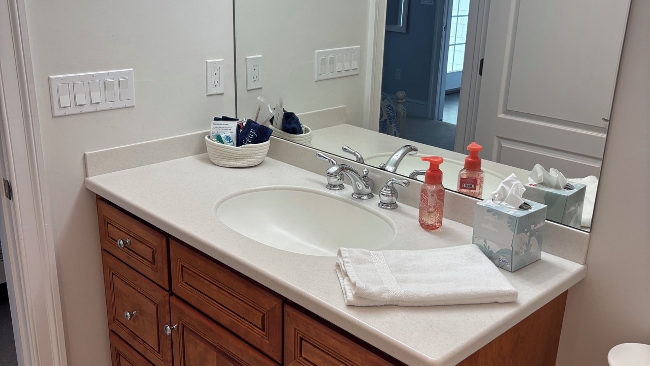 Photo of Bathroom in Avalon