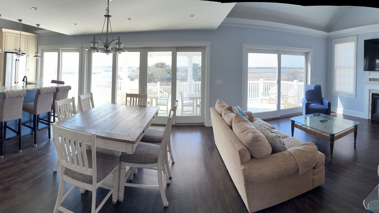 Photo of Livingroom in Avalon