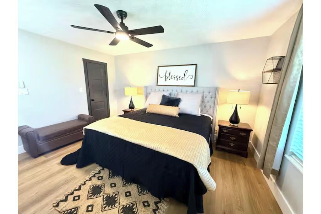 Photo of Bedroom in Farragut