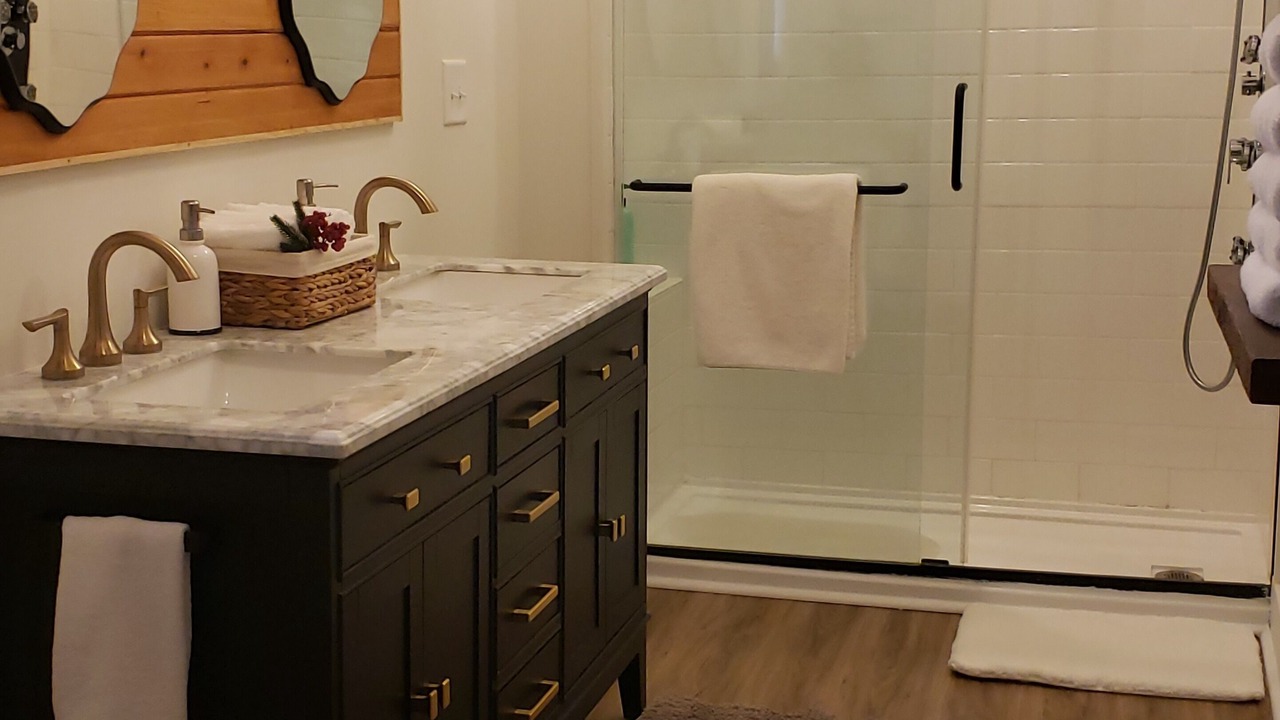 Photo of Bathroom in Rochelle