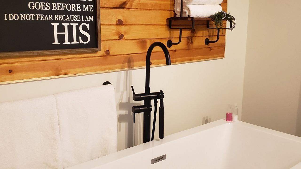 Photo of Bathroom in Rochelle